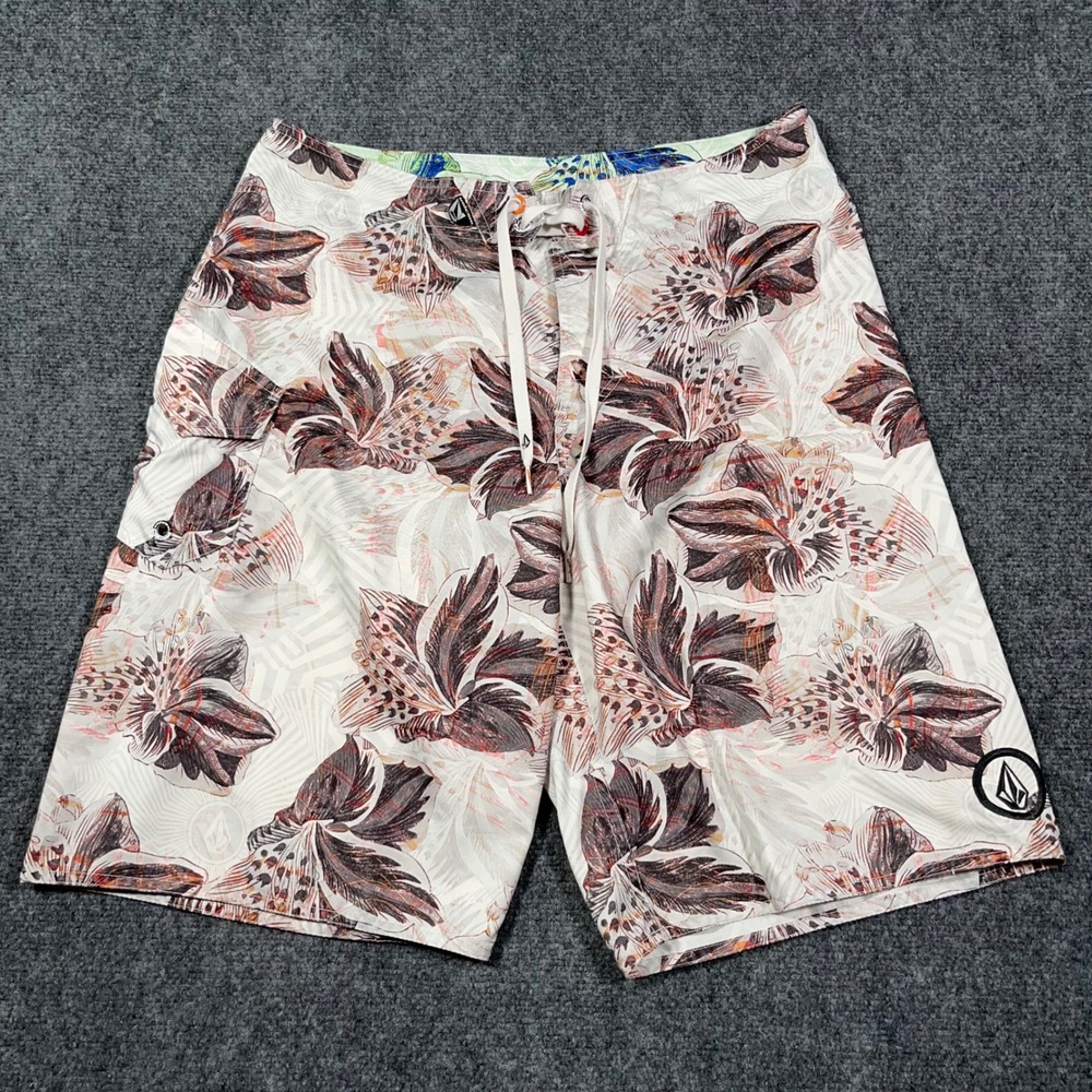 VTG Y2K Volcom Numero 2 Mod Board Shorts Mens 34 Floral Print‎ Swim Trunks White